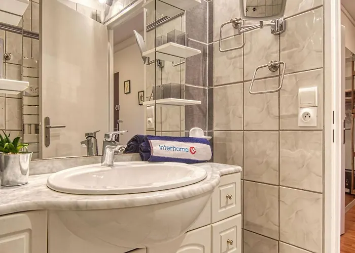 Apartamento Le Capricorne By Interhome